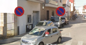 Beniparrell calle prohibido aparcar