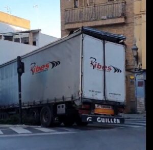 camion atascado Paterna