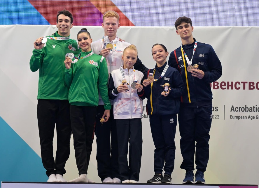 duo bronce Club Dinamic