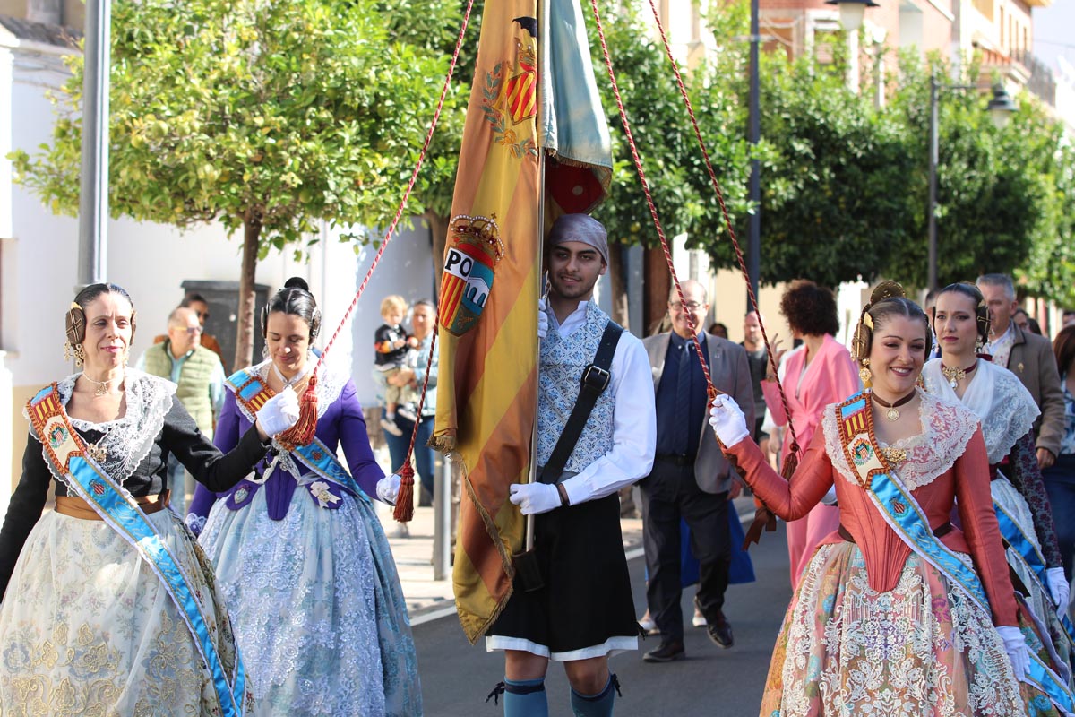 Traslado de la Senyera de la Agrupación de fallas Turia de Quart a Xirivella