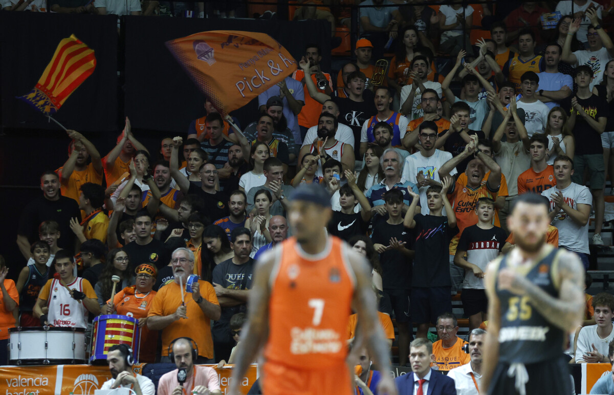 La Fonteta rugió y apoyó al equipo