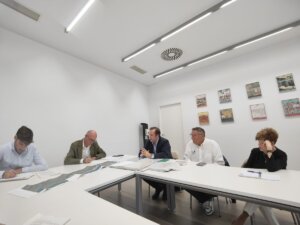Reunión de Gosálbez y Caballero con los vecinos de El Saler