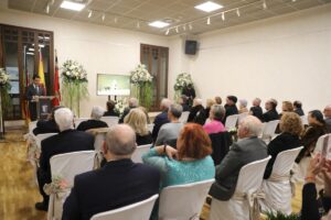 Sagredo durante el acto de celebración de las Bodas de Oro en Paterna el año pasado