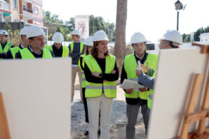 Enseñan a María José Catalá el proyecto del depósito de tormentas de El Saler