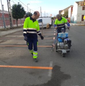 Catarroja ha lanzado un proyecto piloto para crear una zona de estacionamiento exclusivo para residentes al barrio de Les Barraques