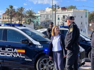 Pilar Bernabé actos coches Policía Nacional