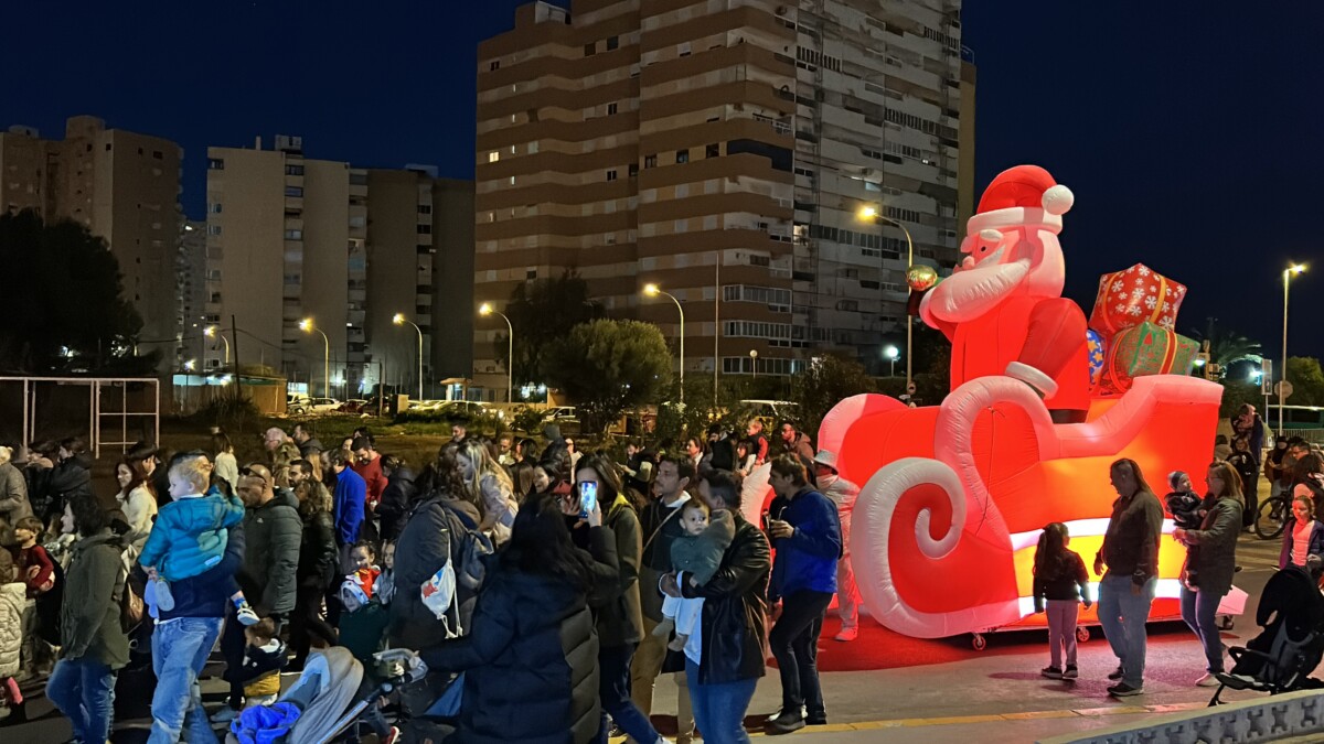 cabalgata iluminada Navidad La Pobla de Farnals