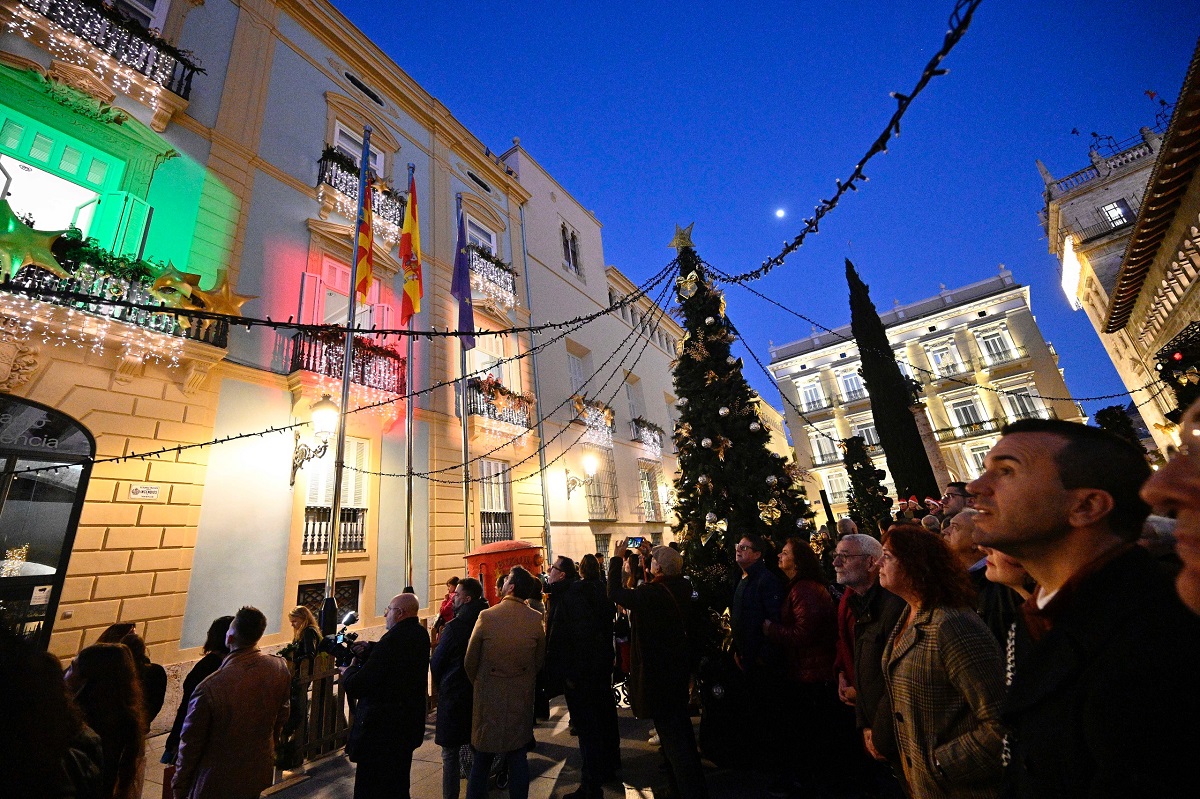 La Diputació de València inauguró la Plaça de Nadal
