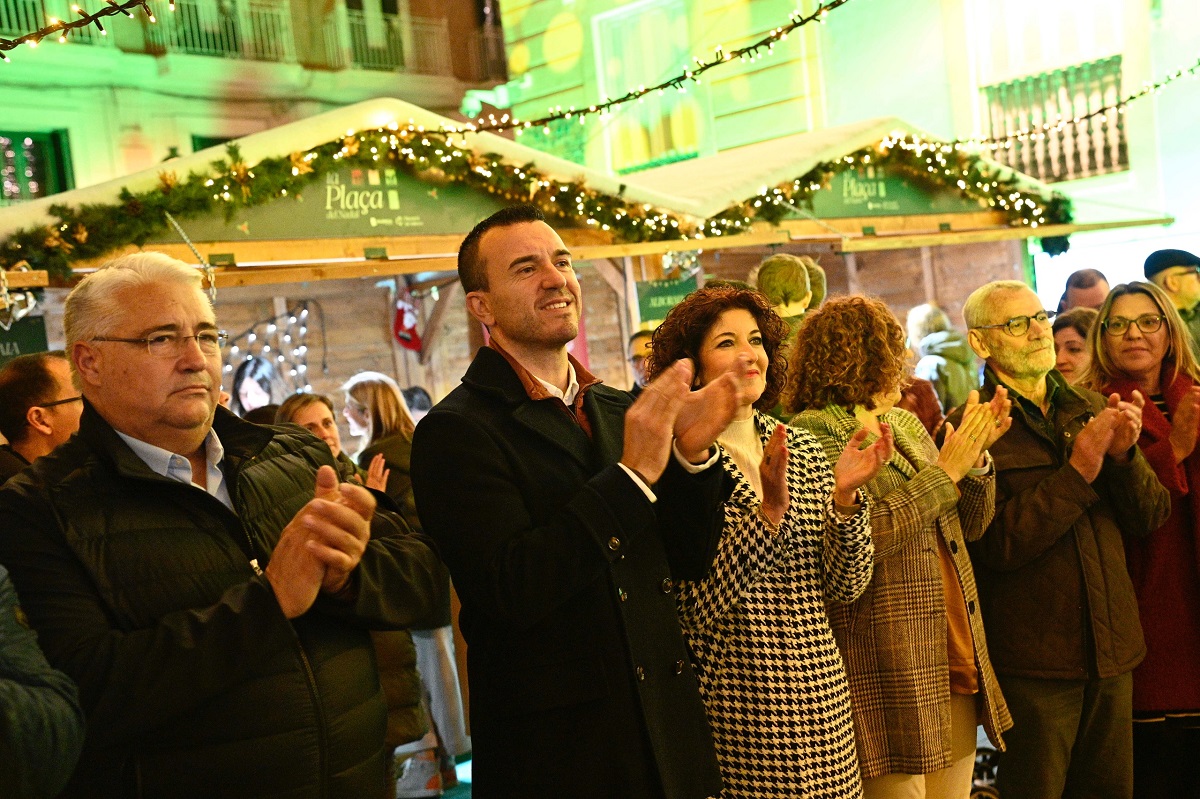 La Diputació de València inauguró la Plaça de Nadal