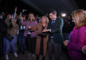 Carlos Mazón enciende la Navidad en la Ciutat de les Arts i les Ciències