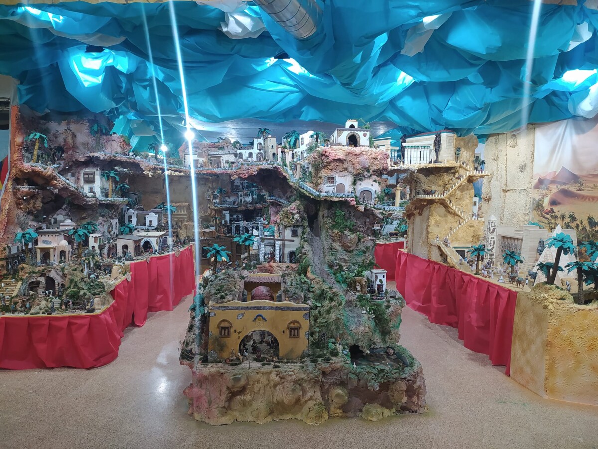 Belén instalado por la falla Náquera-Lauri Volpi