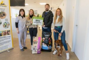 Donación pienso refugio animales Paterna
