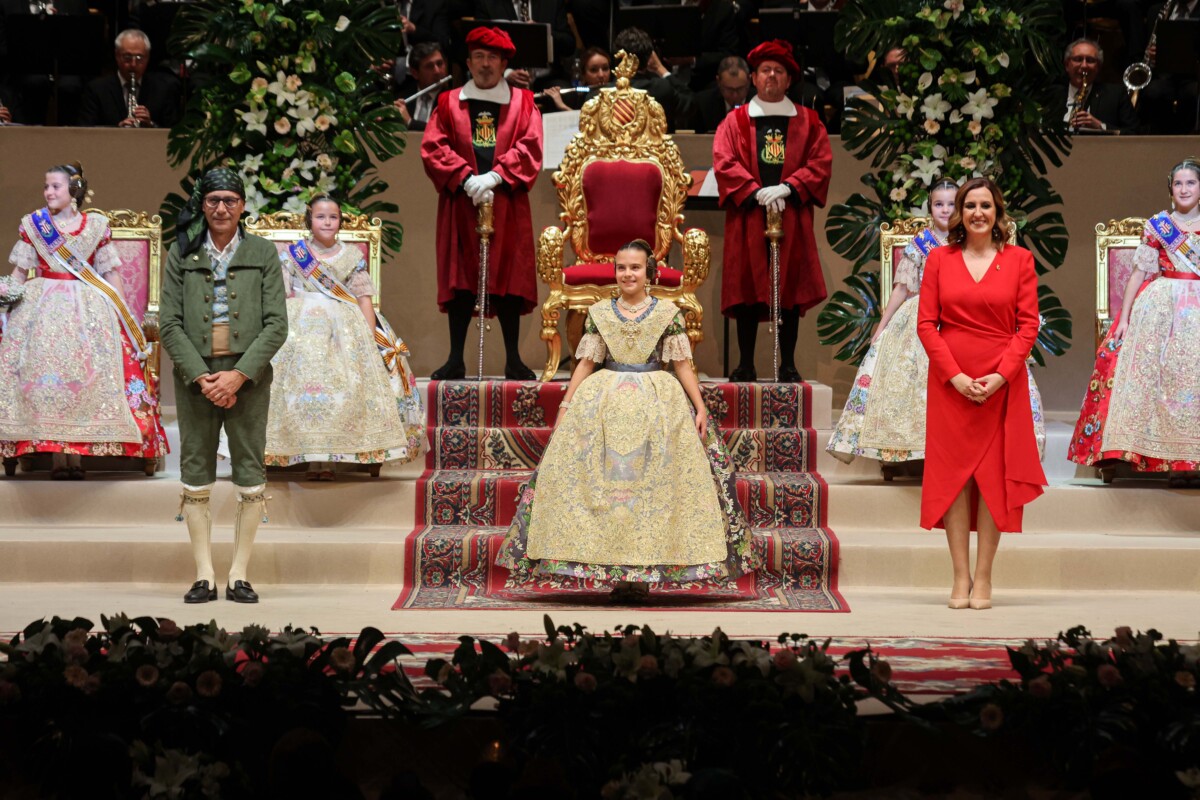 Marina García recibe la banda