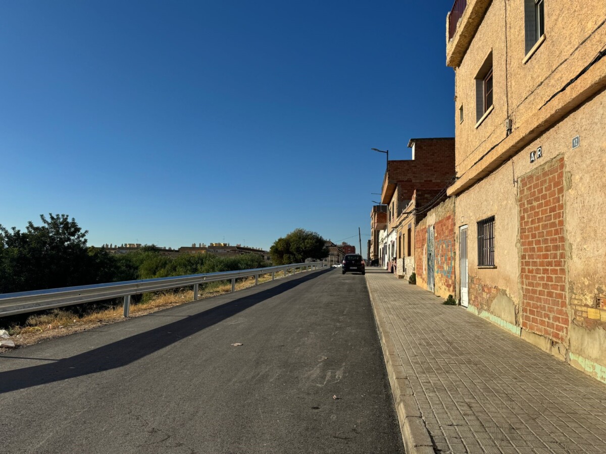 Calle Font del Gerro en el barrio de Santa Rita Paterna