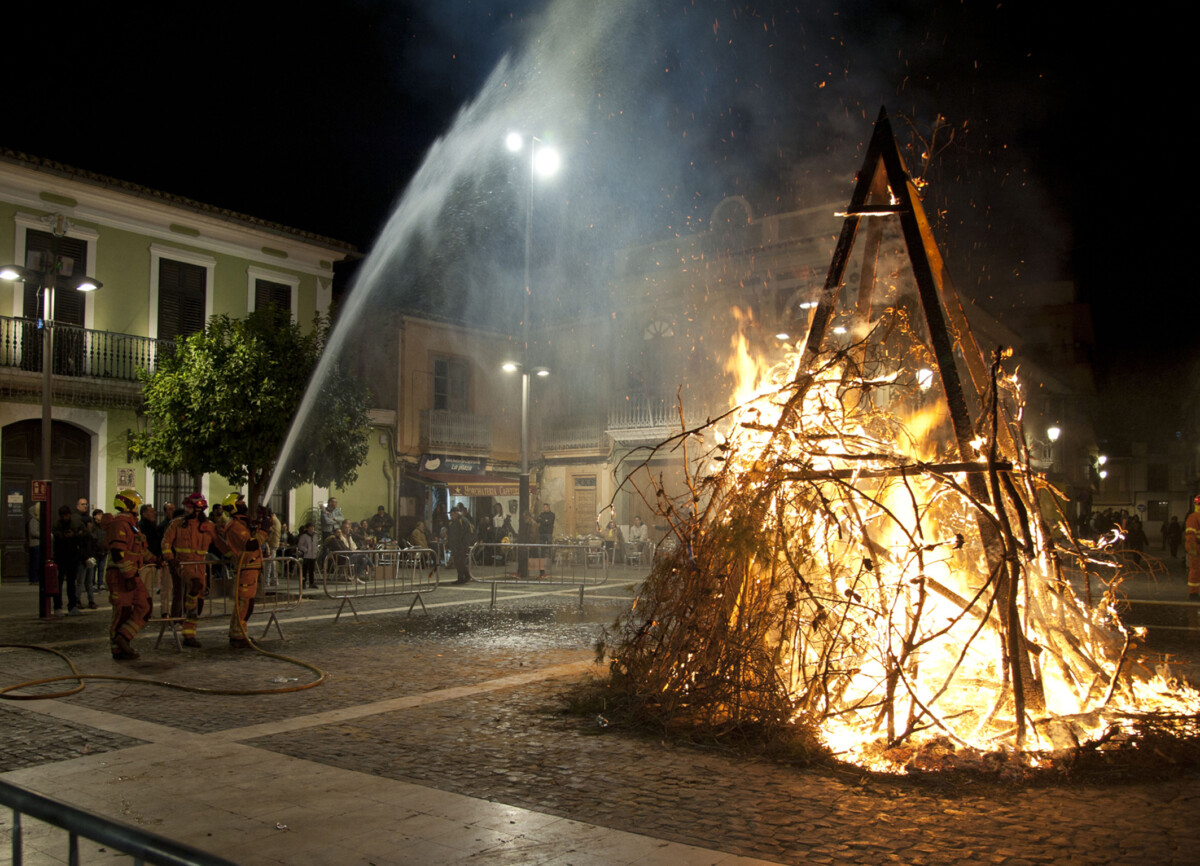 Hoguera de Sant Antoni en Paterna
