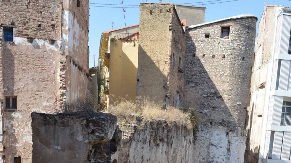 Muralla islámica de la plaza del Ángel, en Valencia