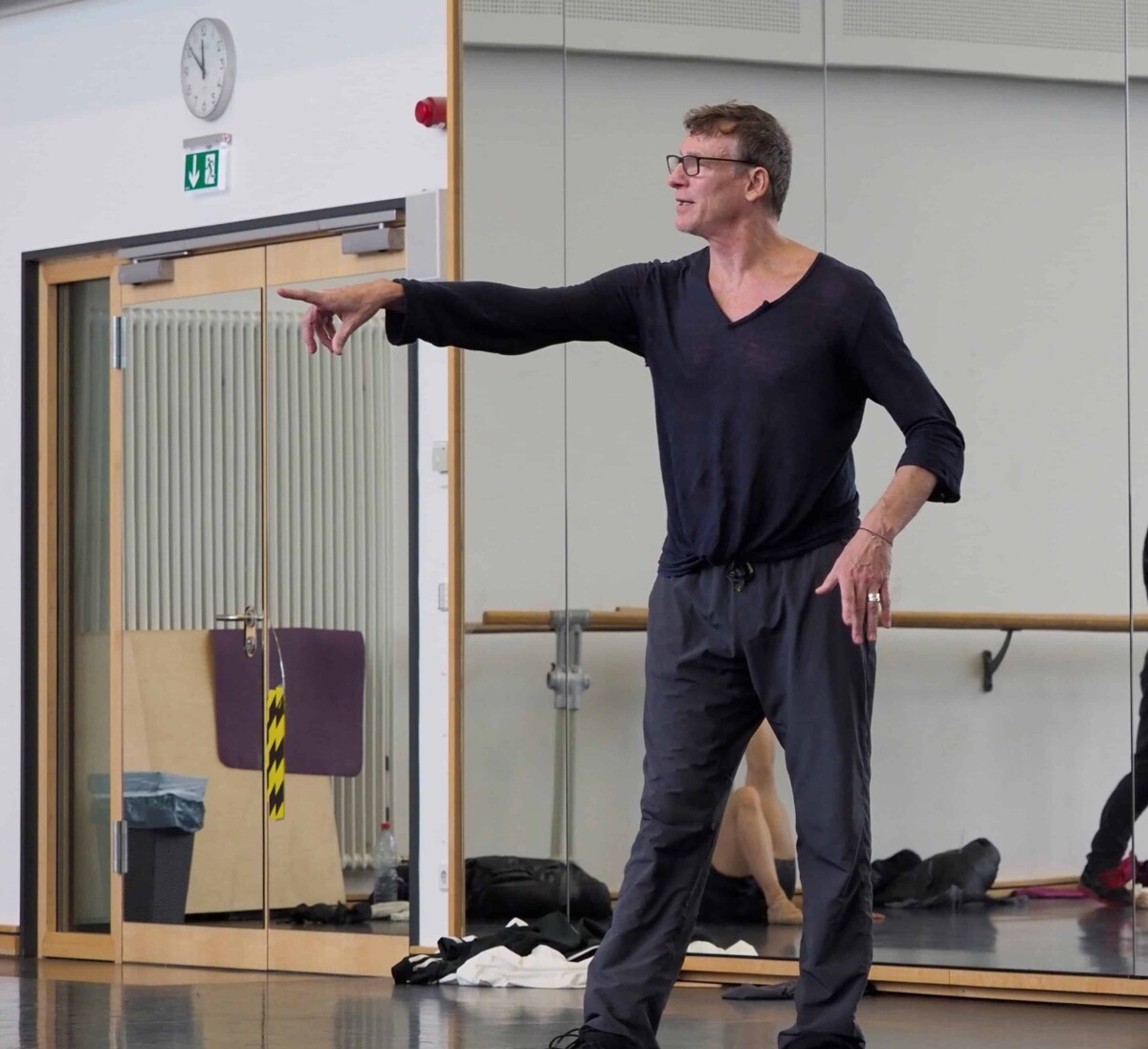 Nacho Duato impartiendo clases