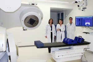 Nuevo acelerador lineal para tratamiento del cáncer en el Hospital General de Valencia
