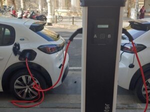 Puntos de recarga de vehículos eléctricos