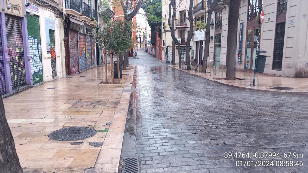Valencia, limpia de residuos tras la Nochevieja