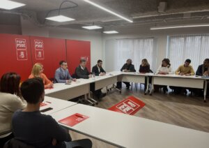 reunion alcaldes PSPV con Puig Pla Edificant