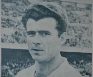 Ricardo Alós futbolista de Moncada