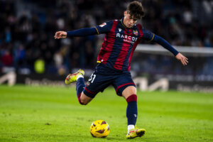 Xavi Grande Levante UD jugador Almàssera