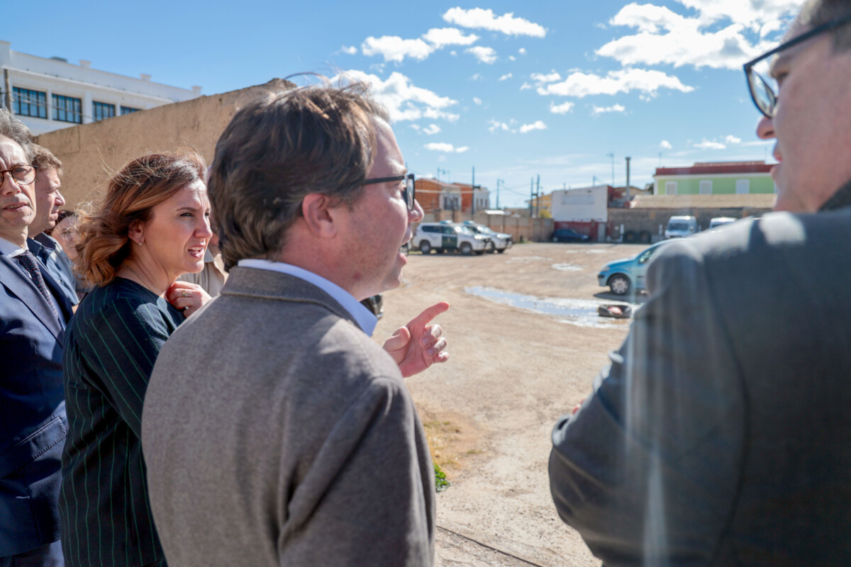 Presentación del proyecto de los dos nuevos edificios para los vecinos de Bloques Portuarios