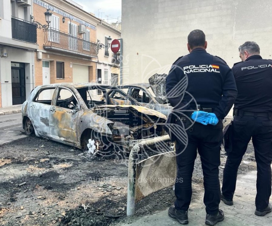 incendio coches calcinados Manises
