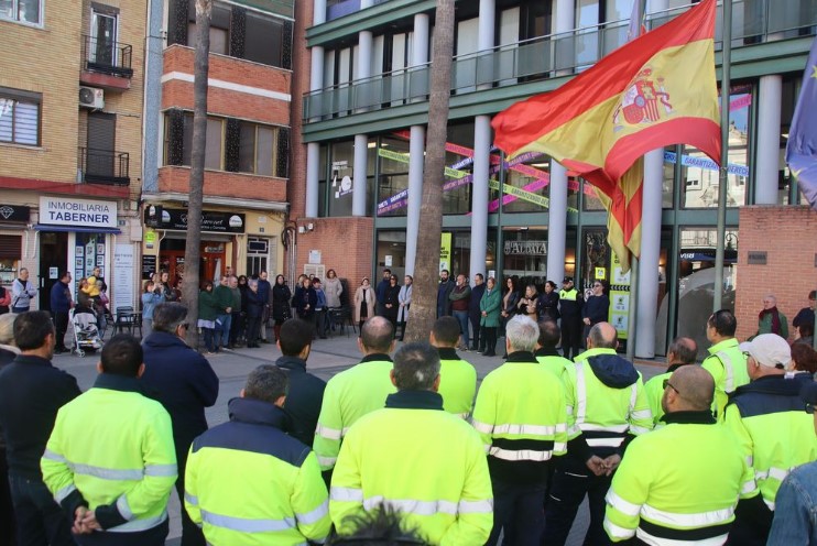 minuto de silencio Aldaia incendio Campanar