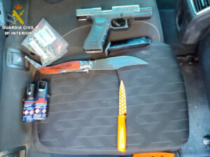 Objetos aprehendidos a los detenidos en Paterna