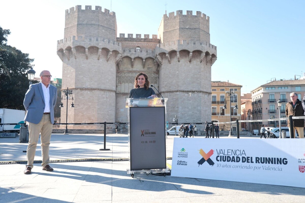 María José Catalá interviene durante el acto del décimo aniversario de Valencia Ciudad del Running