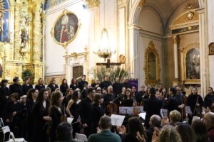 concierto conjunto Agrupació Musical L'Amistat de Quart de Poblet, y el Orfeó Veus Juntes
