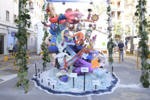 Falla Verge dels Desamparats infantil