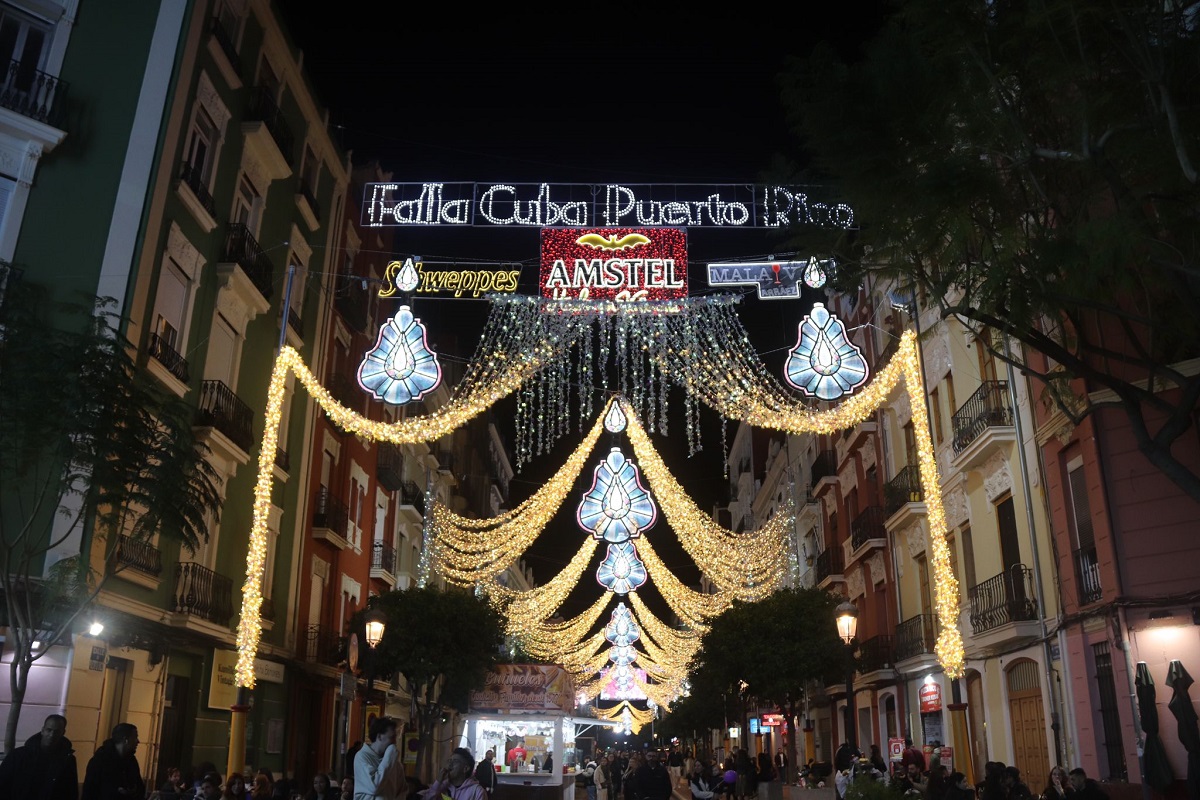 Iluminación ganadora de Ximenez Group para Cuba-Puerto Rico