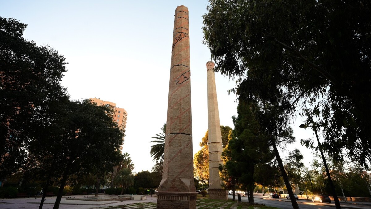 1124 Fumerals industrials