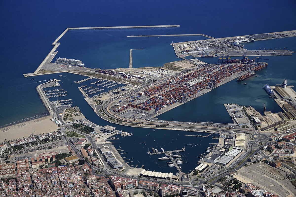 Imagen aérea del Puerto de Valencia