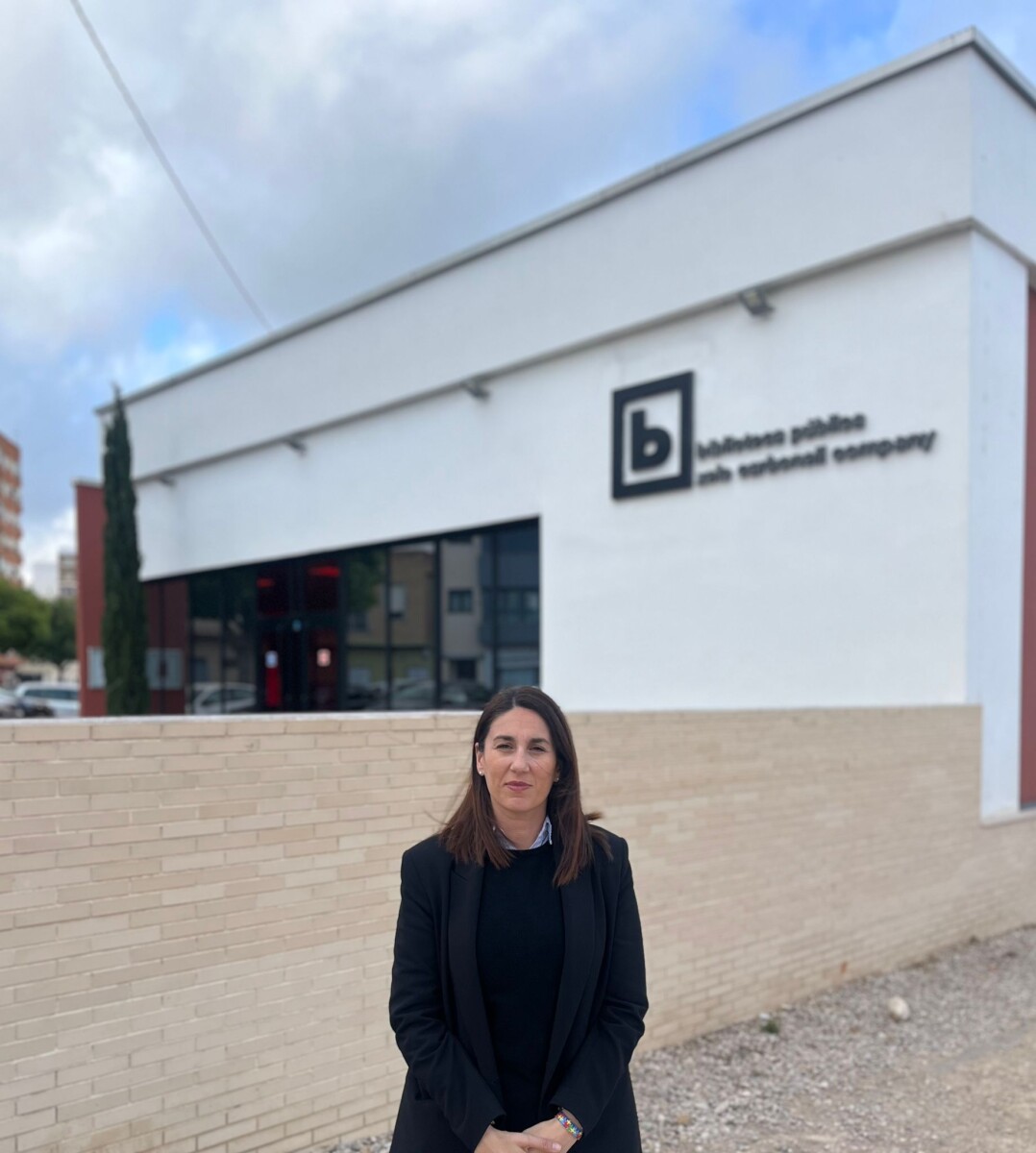 Antón biblioteca Silla