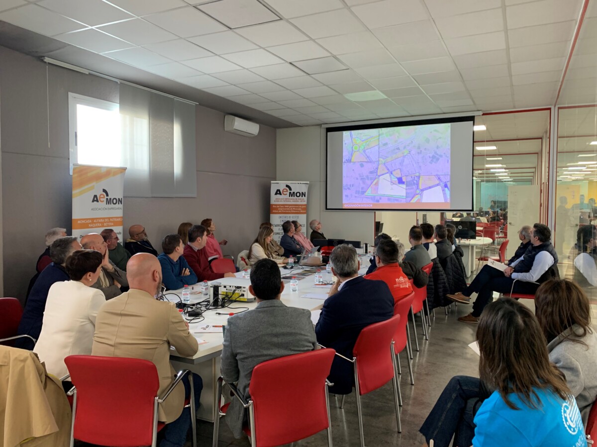 reunión AEMON ampliación del parque empresarial Moncada 3