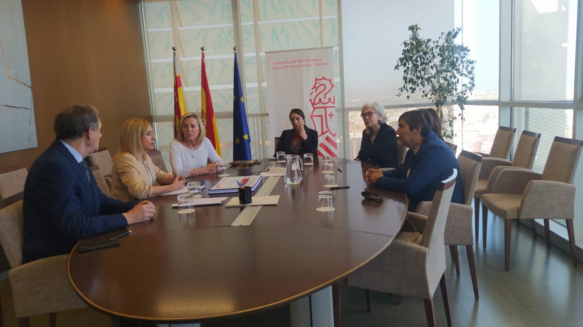 reunión conselleria plataforma soterramiento vias