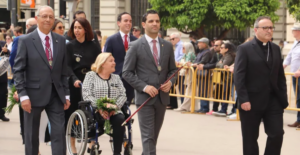 sagredo alcalde paterna ofrenda floral sant vicent valencia