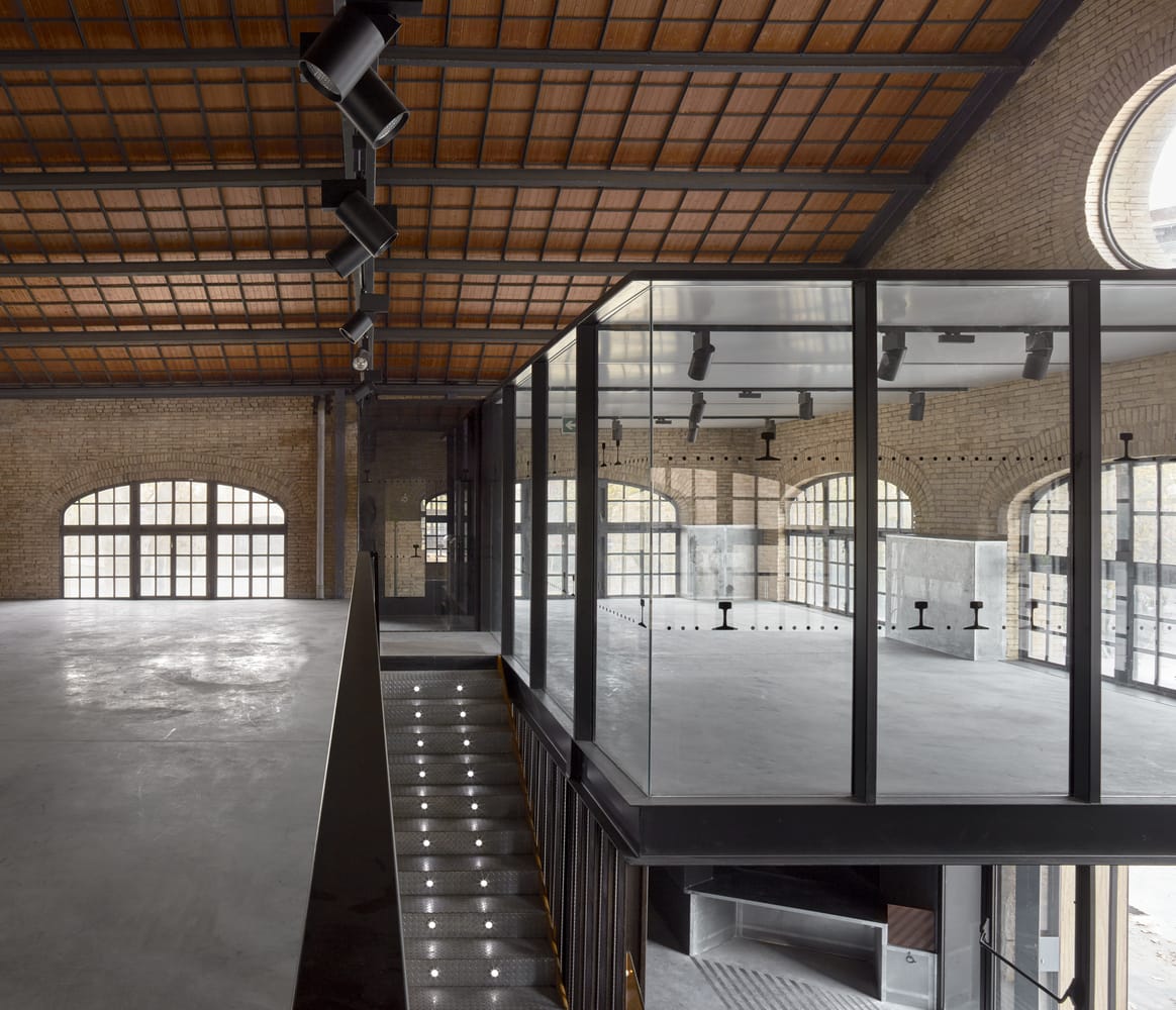 Nave 3 Ribes del Parc Central