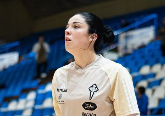Elba Garfella Manises jugadora baloncesto