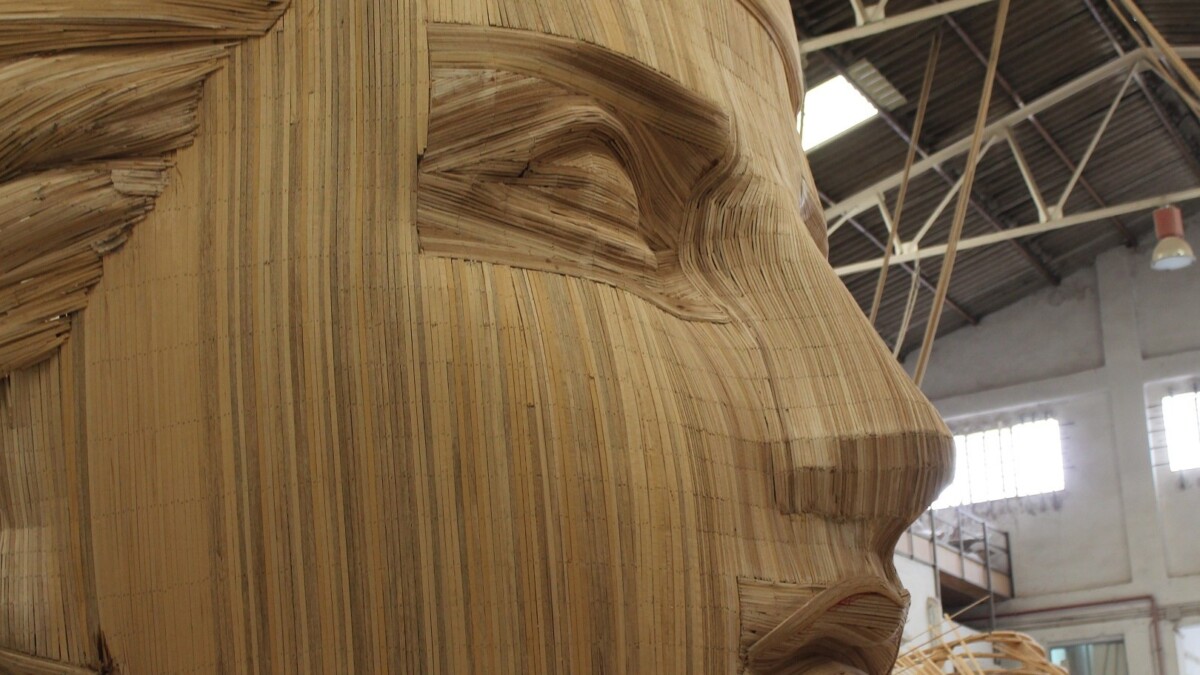 Ninot de vareta en un taller fallero