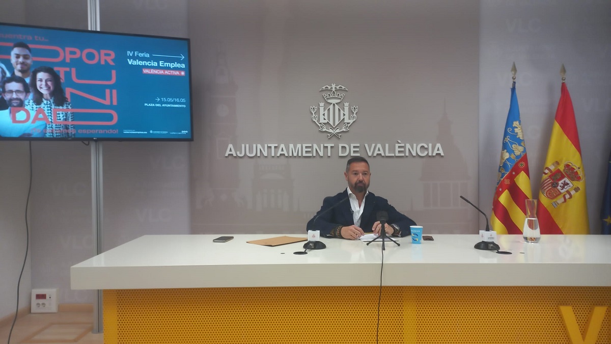 Juanma Badenas presenta la feria Valencia Emplea