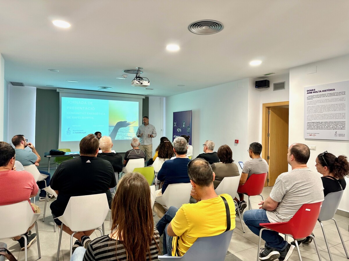 Jornada informativa a Rafelbunyol per a constituir la comunitat energètica local (CEL)