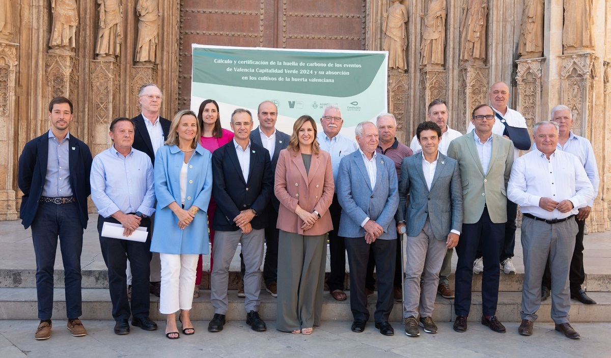 Presentación del proyecto de Global Omnium para compensar la huella de Carbono de la Climate Week en la huerta de Valencia