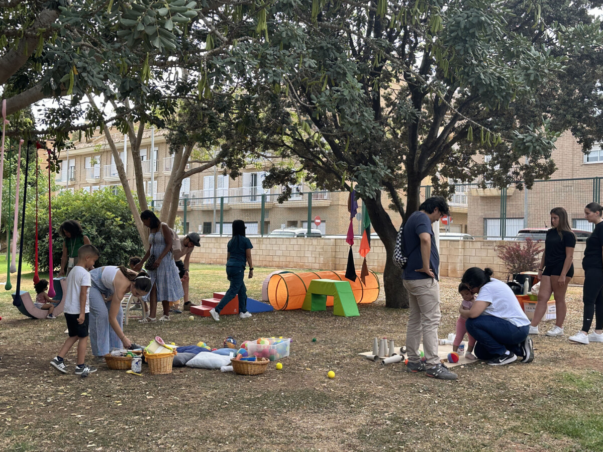 Alumnas Educación Infantil parque Ribelles Puçol