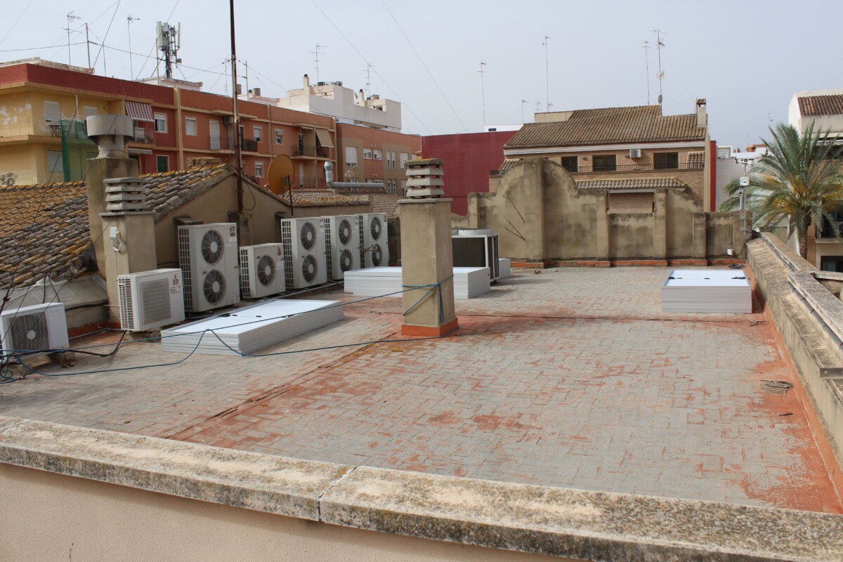 Placas solares Almàssera