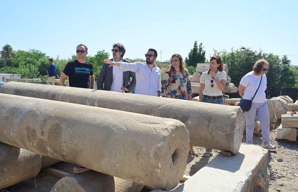 Piezas originales del monumento a Sorolla